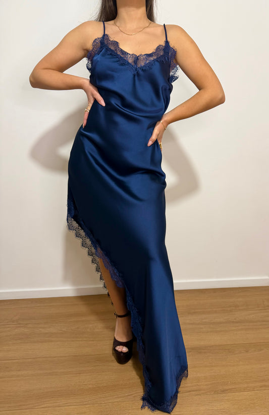 φορεμα σατεν μπλε με δαντελα